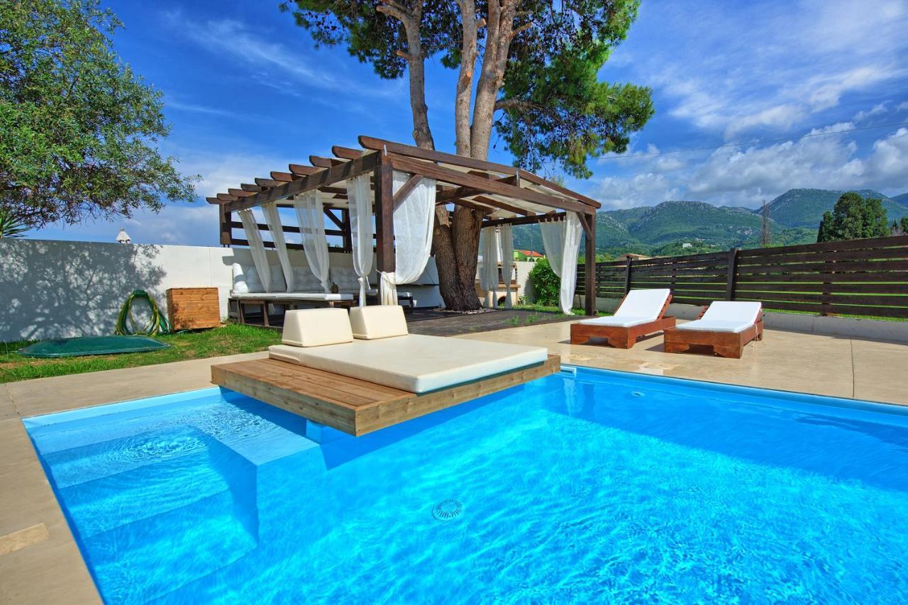 אצ'ארבי Beach Villa Christina By Posarellivillas מראה חיצוני תמונה