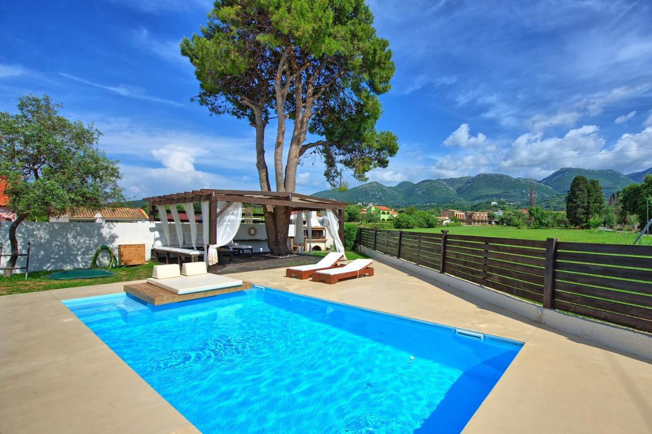 אצ'ארבי Beach Villa Christina By Posarellivillas מראה חיצוני תמונה