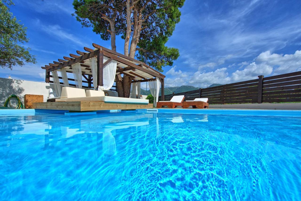 אצ'ארבי Beach Villa Christina By Posarellivillas מראה חיצוני תמונה