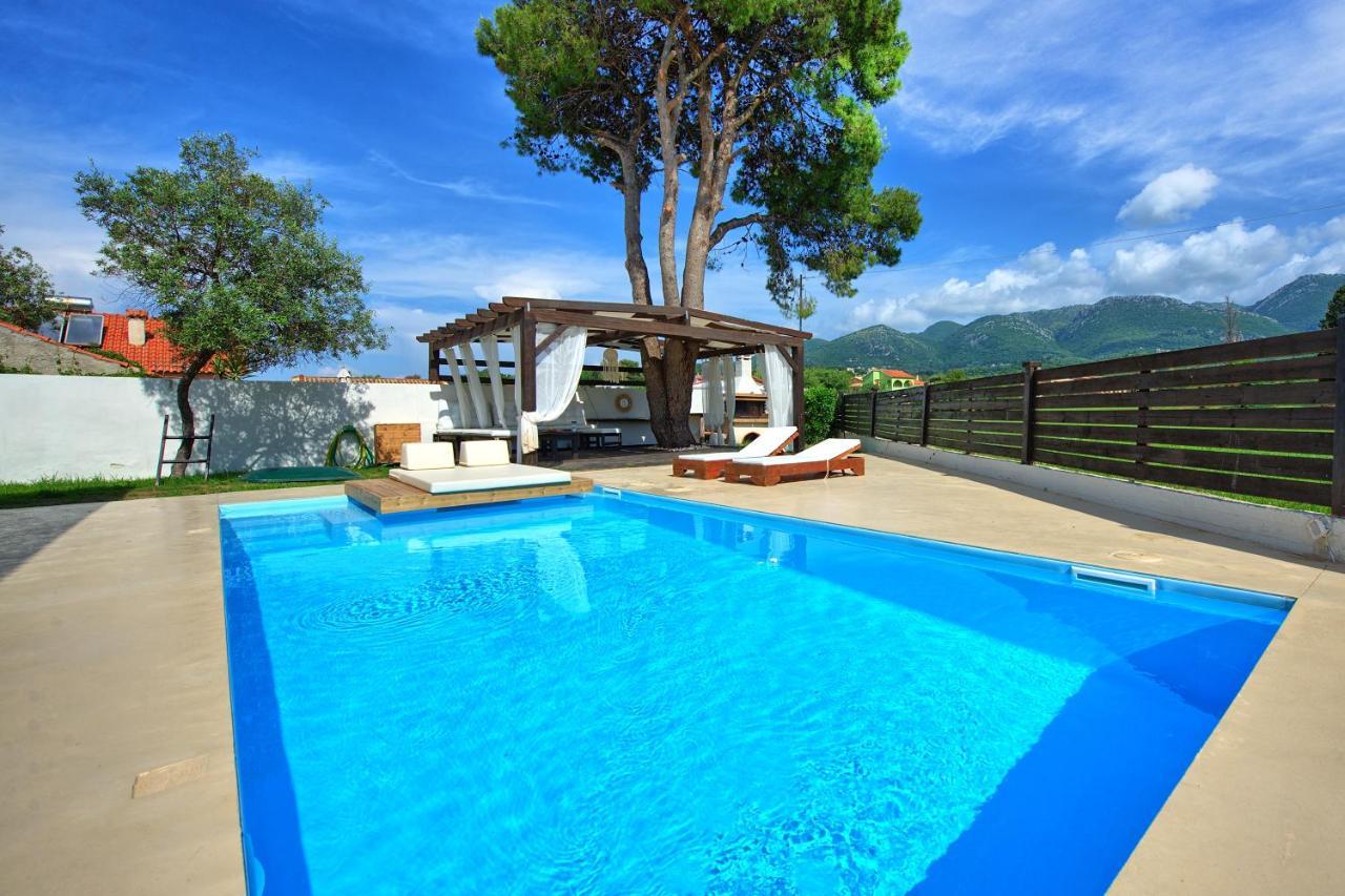 אצ'ארבי Beach Villa Christina By Posarellivillas מראה חיצוני תמונה