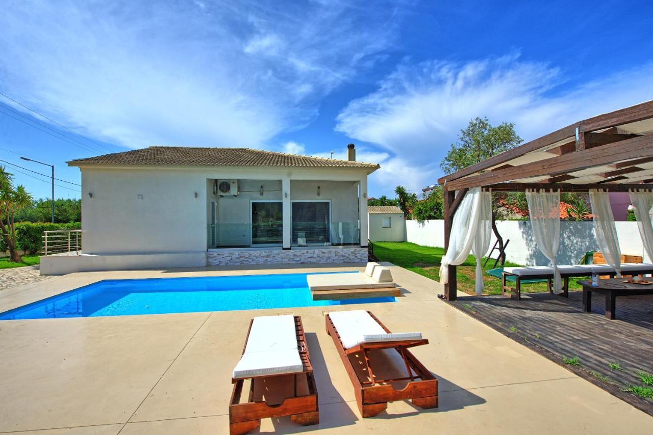 אצ'ארבי Beach Villa Christina By Posarellivillas מראה חיצוני תמונה