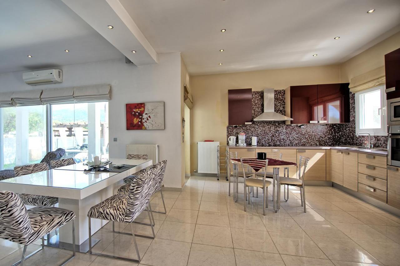 אצ'ארבי Beach Villa Christina By Posarellivillas מראה חיצוני תמונה